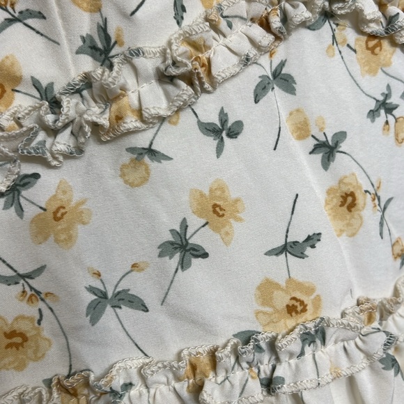 👗👗🌼🌼NWT CC&TT 🌼🌼 - Picture 4 of 12